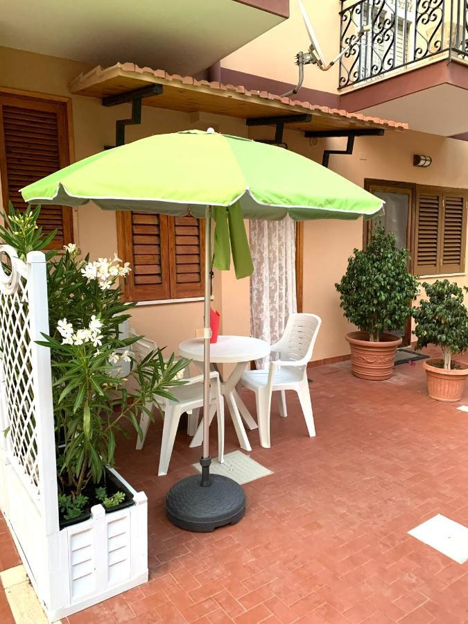 Elle Monolocale - Sperlonga 50 Mt Dalla Spiaggia Con Parcheggio ภายนอก รูปภาพ